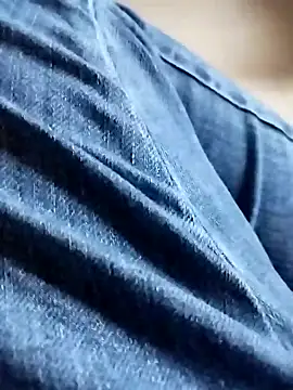 Snapshot of guridosul051 chatting on October 16, 2025, 8:50 pm guridosul051 online show from October 16, 2025, 8:50 pm