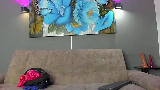 Snapshot of elizabeth_lamer chatting on December 15, 2025, 6:41 am elizabeth lamer online show from December 15, 2025, 6:41 am