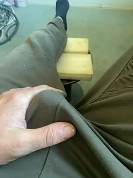 Snapshot of Marius1991 chatting on February 26, 2026, 6:24 am Marius1991 online show from February 26, 2026, 6:24 am