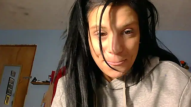 ovmilf online show from November 10, 2025, 9:09 pm