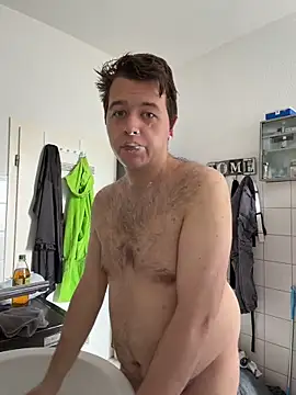 Lars2306 online show from April 5, 2026, 1:18 pm