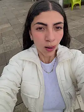 Snapshot of arieel__722 chatting on February 10, 2026, 8:08 pm arieel 722 online show from February 10, 2026, 8:08 pm