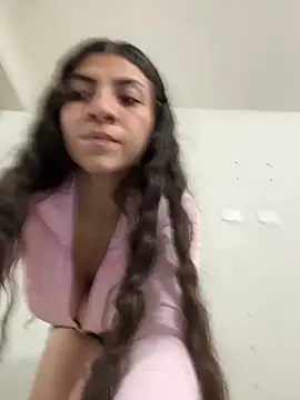 Snapshot of arieel__722 chatting on January 6, 2026, 3:10 am arieel 722 online show from January 6, 2026, 3:10 am