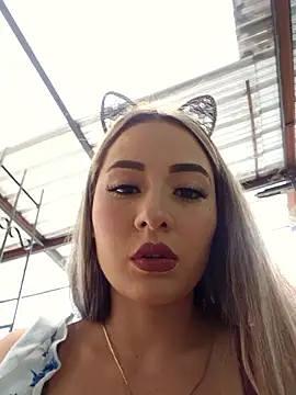 Snapshot of Natasanz chatting on January 5, 2026, 8:56 pm Natasanz online show from January 5, 2026, 8:56 pm