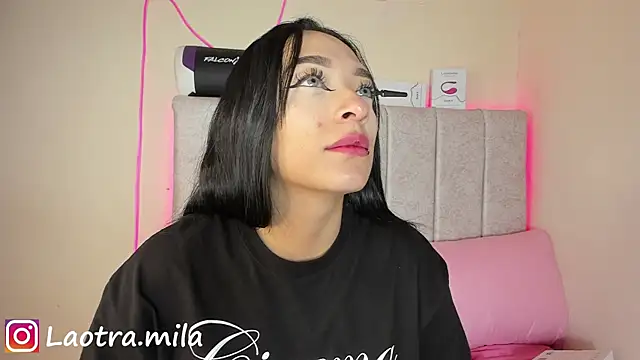 Snapshot of juliettaa_1 chatting on November 10, 2025, 10:59 pm juliettaa 1 online show from November 10, 2025, 10:59 pm