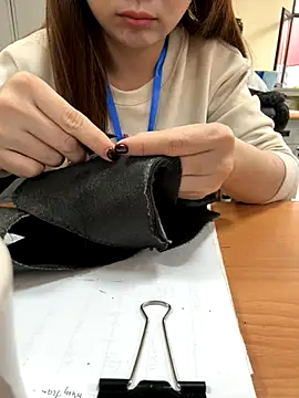 PhuongNhi21 online show from December 5, 2025, 1:49 am