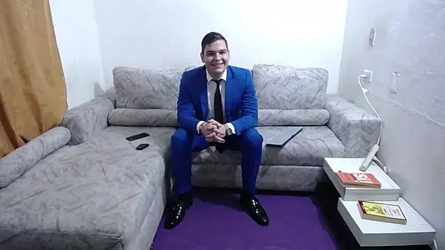 Snapshot of Victor_Maitland chatting on May 28, 2026, 3:58 am Victor Maitland online show from May 28, 2026, 3:58 am