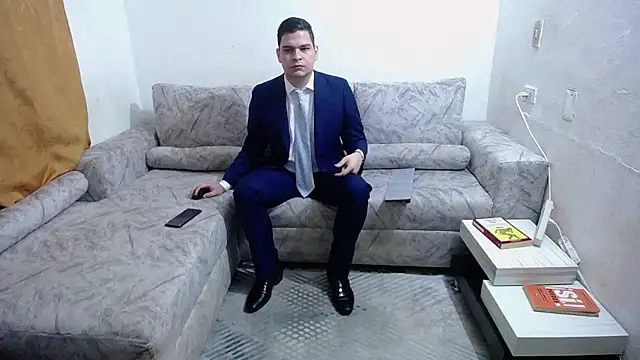 Snapshot of Victor_Maitland chatting on January 13, 2026, 8:02 pm Victor Maitland online show from January 13, 2026, 8:02 pm