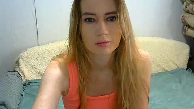 JessFoxxx online show from September 25, 2025, 3:23 am