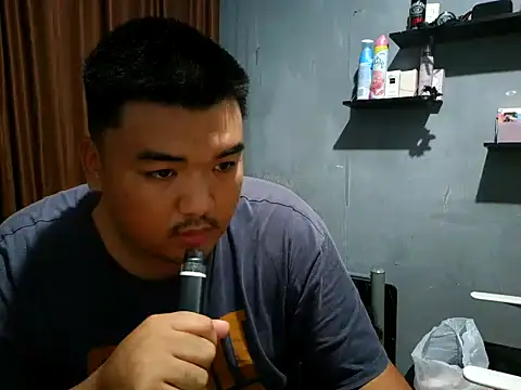 Snapshot of arthur_shelby2 chatting on November 6, 2025, 10:52 am arthur shelby2 online show from November 6, 2025, 10:52 am