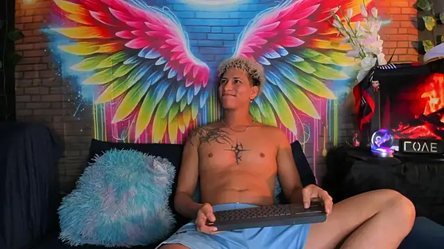 ECSTASYX2 2001 online show from April 7, 2026, 6:26 am