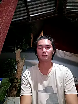 miss lolalops online show from March 9, 2026, 6:33 pm