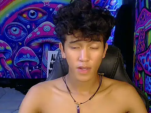 kenbigcockxx online show from June 5, 2026, 3:11 am