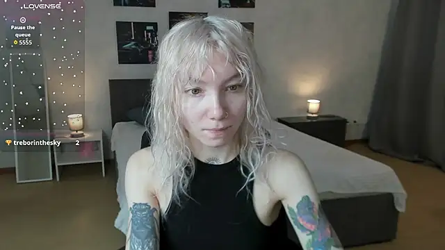 Snapshot of tattoo_art_baby chatting on December 5, 2025, 1:38 am tattoo art baby online show from December 5, 2025, 1:38 am