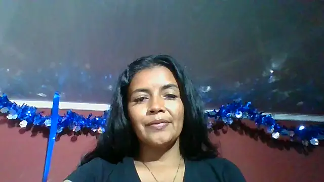 Snapshot of DianaOchoa_ chatting on November 30, 2025, 2:34 am DianaOchoa online show from November 30, 2025, 2:34 am