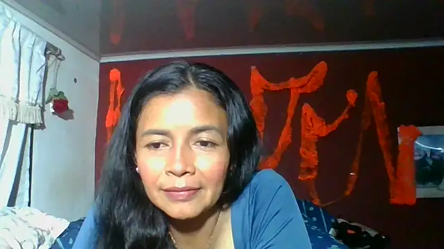 Snapshot of DianaOchoa_ chatting on October 25, 2025, 3:17 am DianaOchoa online show from October 25, 2025, 3:17 am