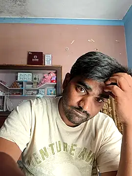 Snapshot of Harsha_Happy chatting on November 18, 2025, 6:17 am Harsha Happy online show from November 18, 2025, 6:17 am