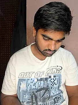 Snapshot of Harsha_Happy chatting on December 17, 2025, 12:59 am Harsha Happy online show from December 17, 2025, 12:59 am