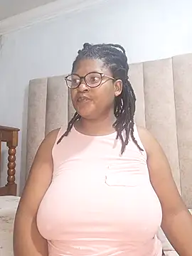 Snapshot of Sexybusty01 chatting on November 26, 2025, 5:35 pm Sexybusty01 online show from November 26, 2025, 5:35 pm