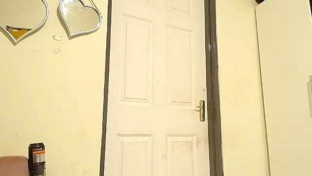 Goddessberry online show from November 3, 2025, 6:44 pm