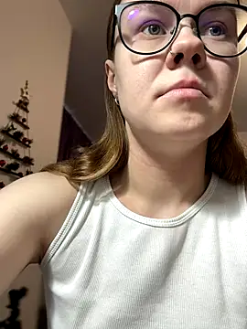 Snapshot of _CherryBloom_ chatting on January 9, 2026, 11:50 am CherryBloom online show from January 9, 2026, 11:50 am