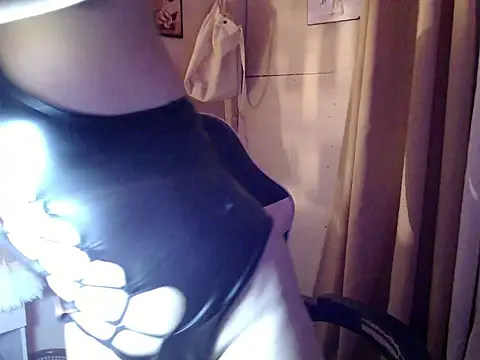 Snapshot of April_smith chatting on June 27, 2026, 9:37 am April smith online show from June 27, 2026, 9:37 am