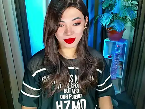 Snapshot of bigfattycocksonya27 chatting on October 23, 2025, 6:01 am bigfattycocksonya27 online show from October 23, 2025, 6:01 am