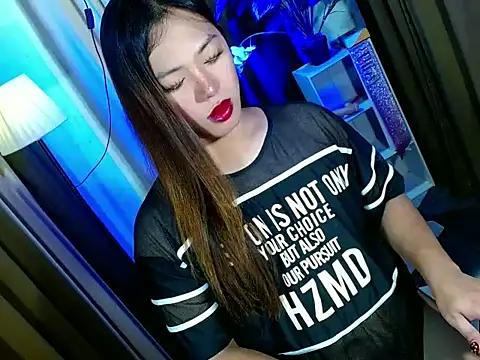 Snapshot of bigfattycocksonya27 chatting on November 10, 2025, 10:31 am bigfattycocksonya27 online show from November 10, 2025, 10:31 am