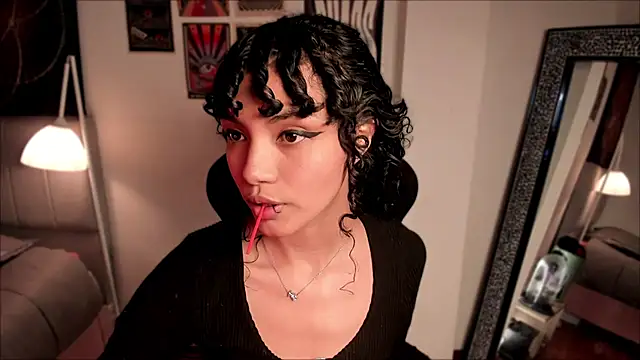 Nati     online show from November 7, 2025, 5:23 am