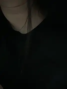  kween23 online show from October 19, 2025, 4:10 pm