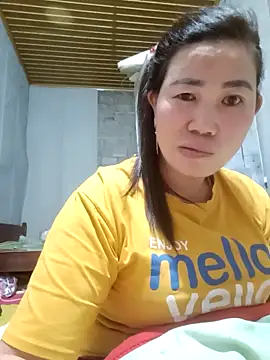 jienrrr online show from October 30, 2025, 12:20 am