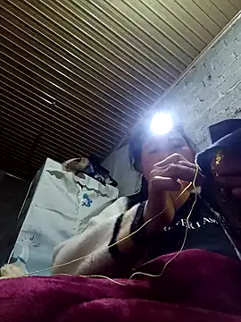 Snapshot of jienrrr chatting on December 20, 2025, 1:25 pm jienrrr online show from December 20, 2025, 1:25 pm