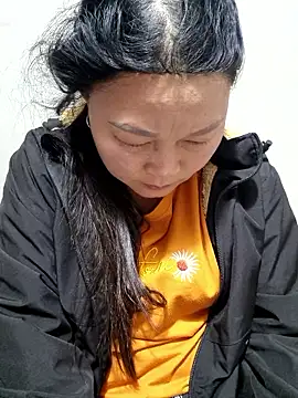 yoowwmr online show from January 18, 2026, 11:46 am