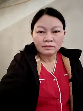 yoowwmr online show from November 16, 2025, 12:04 am