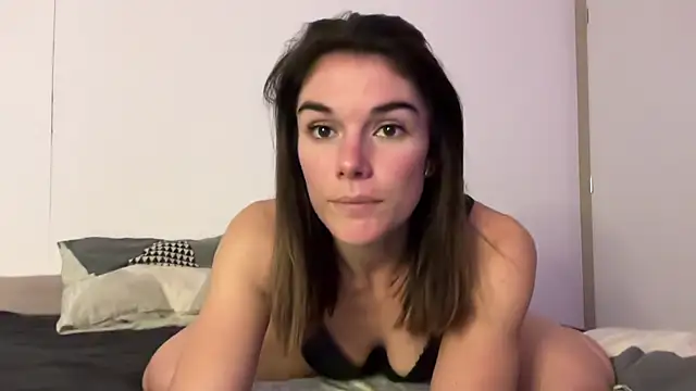 Snapshot of Caro663 chatting on October 4, 2025, 7:15 pm Caro663 online show from October 4, 2025, 7:15 pm