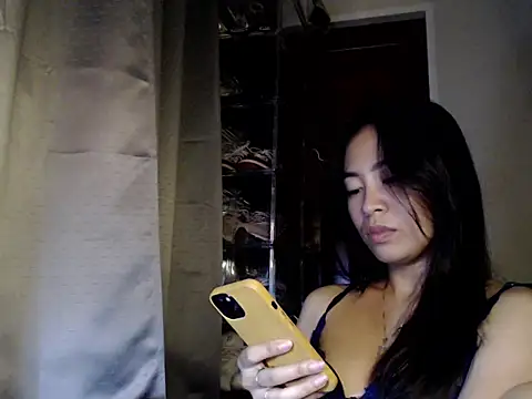 candycrushyyy online show from November 21, 2025, 7:46 pm