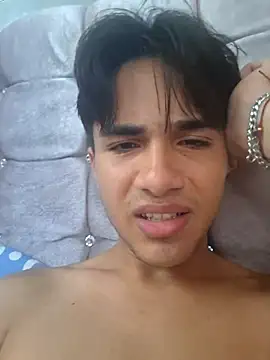 jin luna online show from November 6, 2025, 3:27 pm