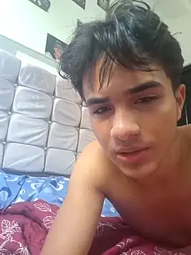 jin luna online show from November 7, 2025, 2:32 pm