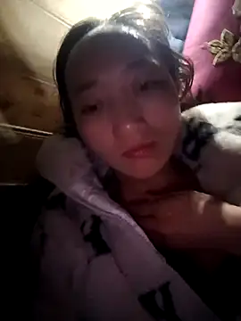 Snapshot of Zhan99999 chatting on November 21, 2025, 3:00 pm Zhan99999 online show from November 21, 2025, 3:00 pm