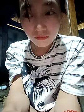 Snapshot of Zhan99999 chatting on November 3, 2025, 5:01 am Zhan99999 online show from November 3, 2025, 5:01 am