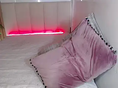 Snapshot of SluttyJedy chatting on November 20, 2025, 6:14 am SluttyJedy online show from November 20, 2025, 6:14 am