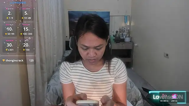 Miss VictoriaWilliams online show from November 16, 2025, 4:56 pm