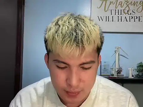 lovely jay online show from May 15, 2026, 8:07 pm