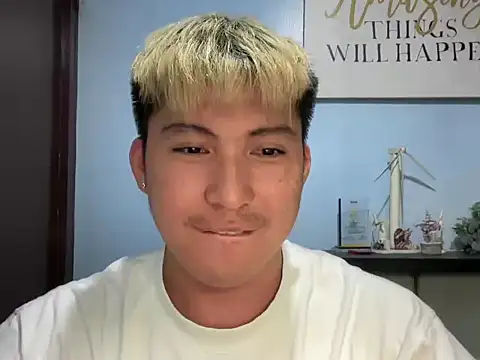 lovely jay online show from May 19, 2026, 3:35 am