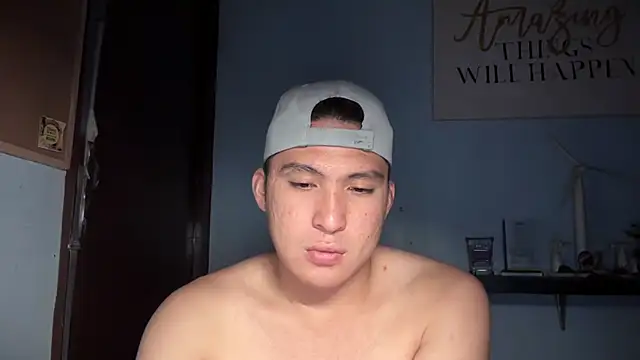 Snapshot of lovely_jay chatting on January 5, 2026, 5:27 pm lovely jay online show from January 5, 2026, 5:27 pm