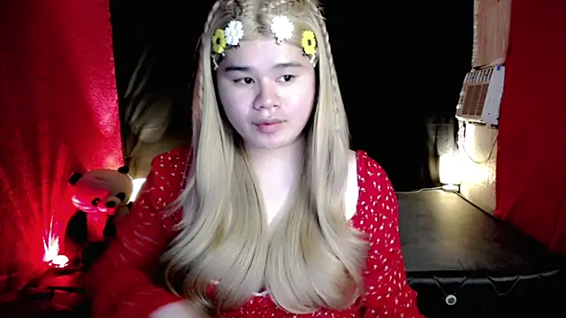 Snapshot of skinnygirl_69 chatting on April 22, 2026, 6:04 pm skinnygirl 69 online show from April 22, 2026, 6:04 pm