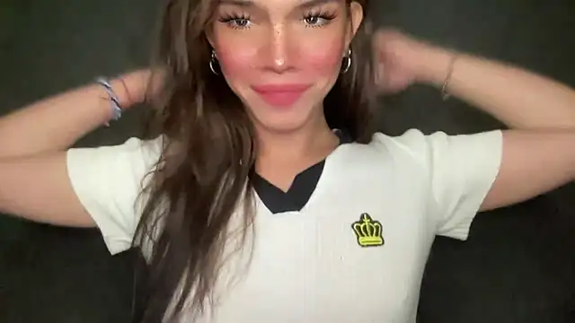 Snapshot of Misselliefayexxx chatting on October 26, 2025, 11:49 pm Misselliefayexxx online show from October 26, 2025, 11:49 pm