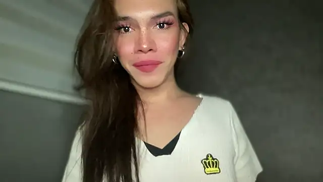 Snapshot of Misselliefayexxx chatting on November 7, 2025, 11:52 pm Misselliefayexxx online show from November 7, 2025, 11:52 pm