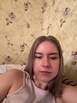 Snapshot of Tomyris_yuki chatting on November 20, 2025, 10:42 pm Tomyris yuki online show from November 20, 2025, 10:42 pm