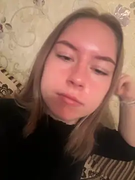 Snapshot of Tomyris_yuki chatting on November 8, 2025, 5:33 am Tomyris yuki online show from November 8, 2025, 5:33 am